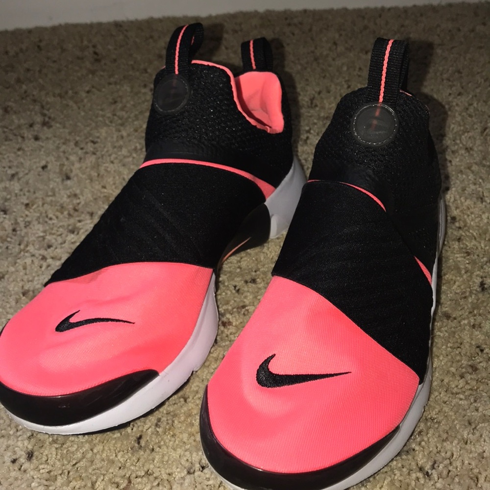 Nike Shoes NWOT